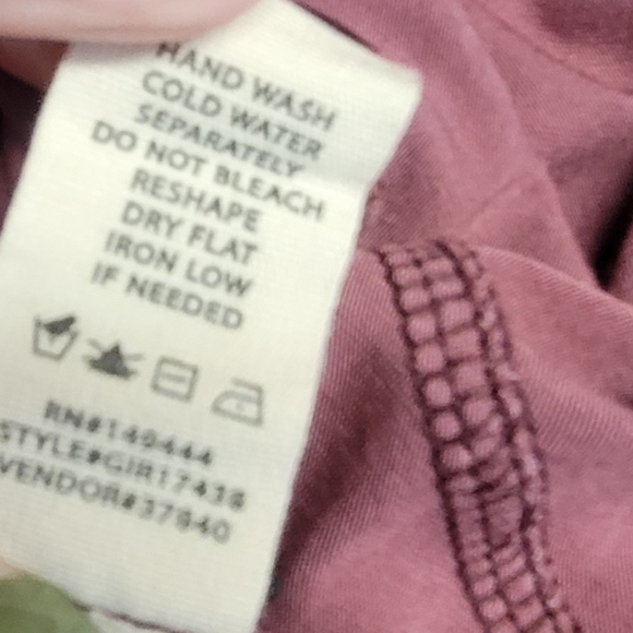 GILDED INTENT WOMEN'S BLOUSE - Picture 3 of 5